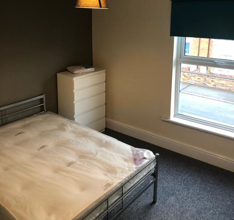 Moor Street - 4 Bed Student Property All Bills Included - Thumbnail 4